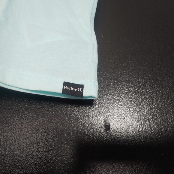 Hurley tee shirt Men's BNWT - Picture 2 of 9